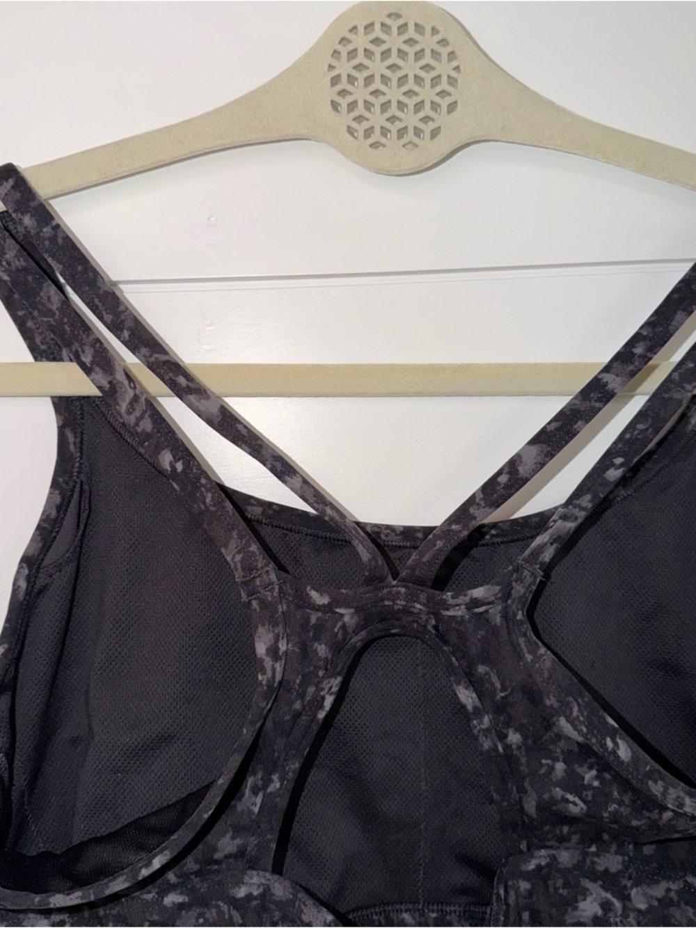 SOLD All In Motion Sports Bra XL Black Marble Abstract Splotchy Strappy Back - Picture 5 of 8